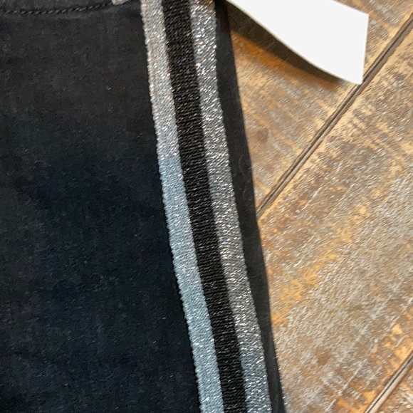 Joe’s NWT Flawless Charlie Metallic stripe jeans - Picture 6 of 6